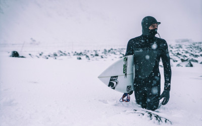 Banff Hegyifilm Fesztivál 2015 – Arctic Swell - Szörfözés a világ végén © Chris Burkard
