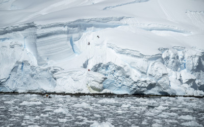 Of A Lifetime_Victor&XavierDeLeRue_glacier_photocredit_Jerome_Tanon_OfaLifetime